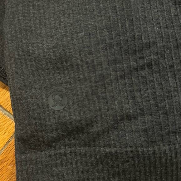 Lulu Ebb to Street Long Sleeve black size 8 - Picture 6 of 9